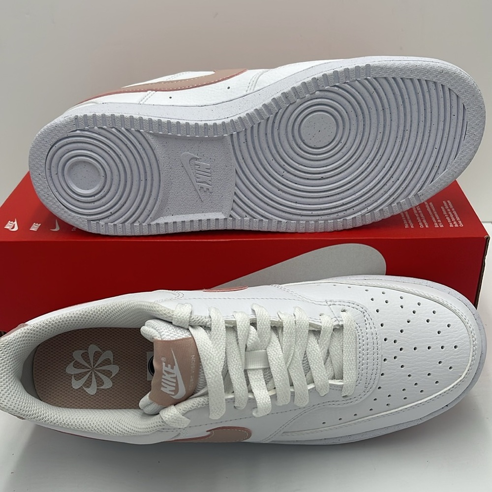 Nike Court Vision Low Next
Nature
Women's Shoes
White/Pink Oxford
DH3158-102 - Picture 3 of 16